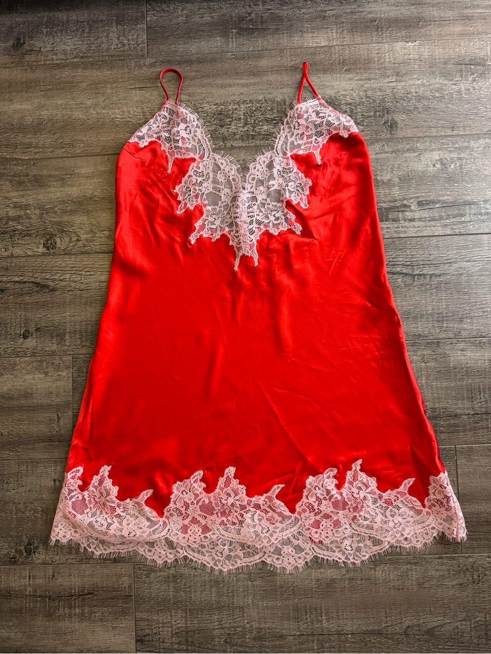 SKIMS Silk Lace Mini Slip Dress Ruby Contrast Size Small - Picture 2 of 7